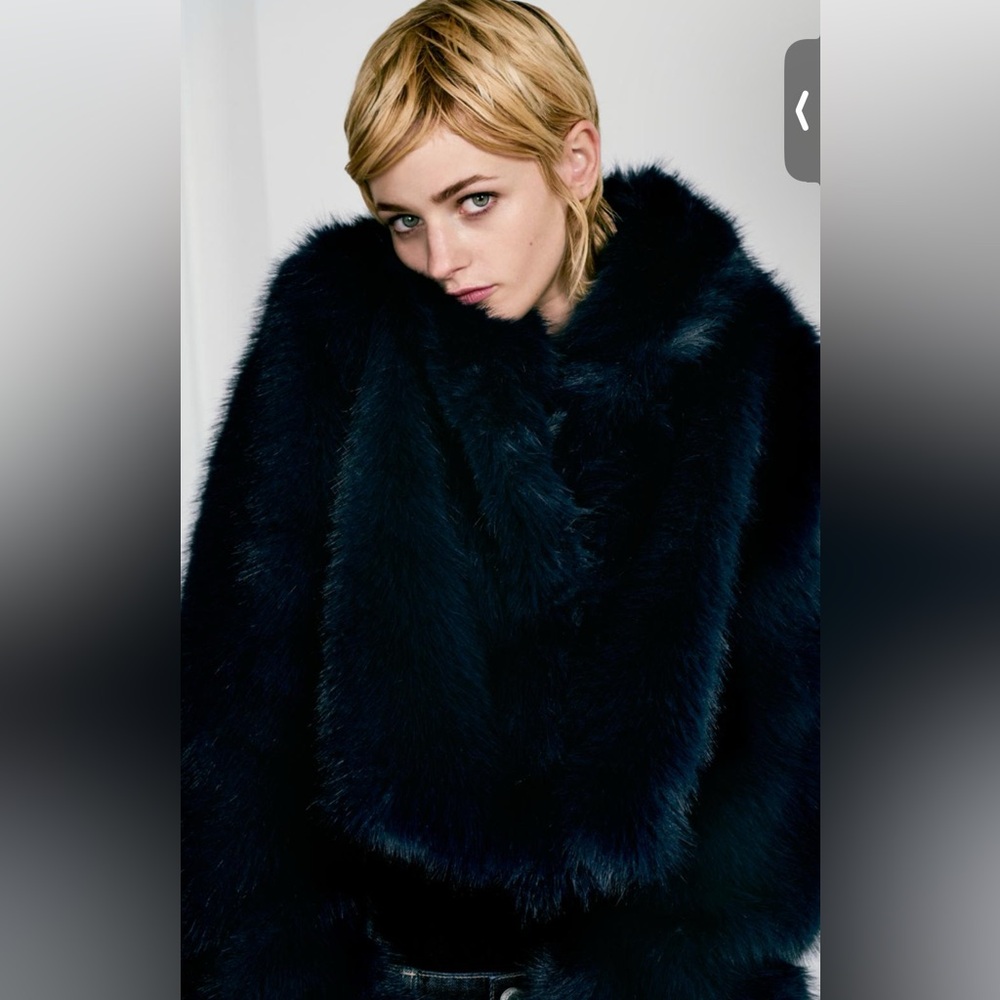 ZARA faux fur short coat blue navy blue bloggers favorite sold out NWT